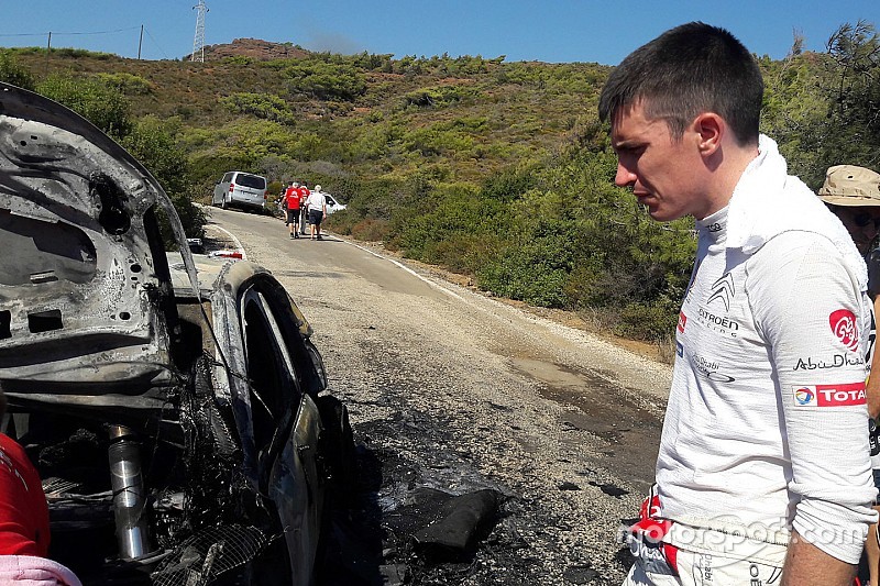 VIDEO: el Citroën C3 WRC de Breen Craig se incendia en Turquía