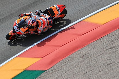 Crutchlow annoyed by Honda prioritising Pedrosa for parts