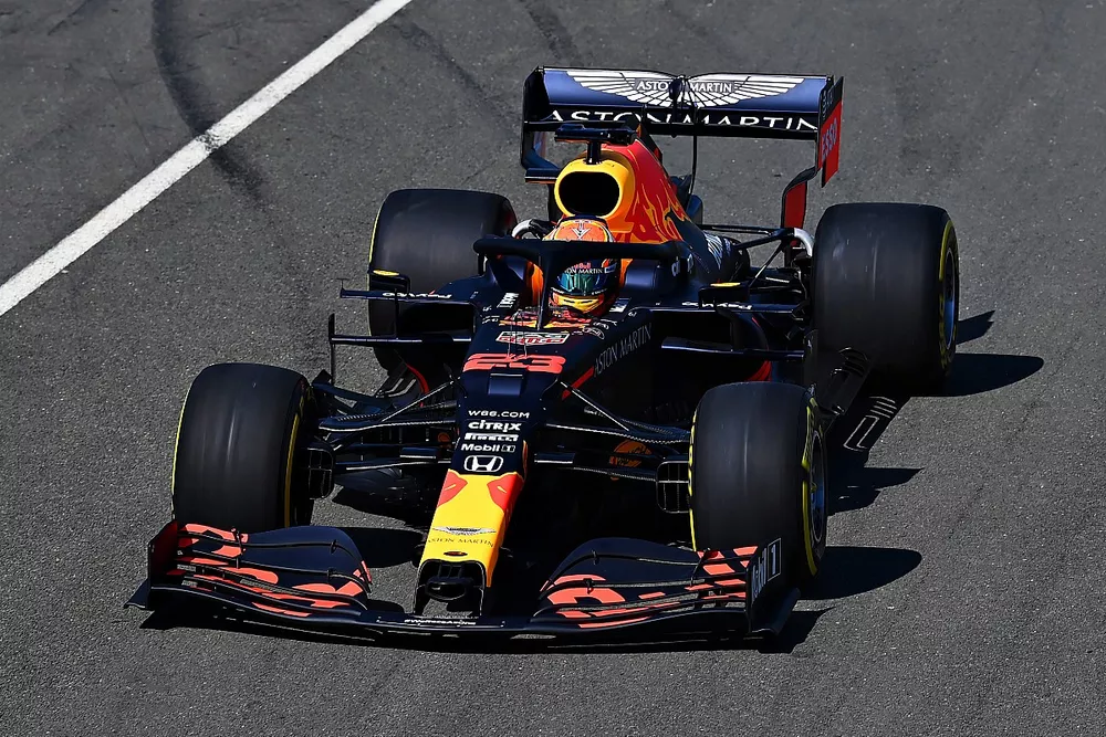Red Bull Racing (RB16)
