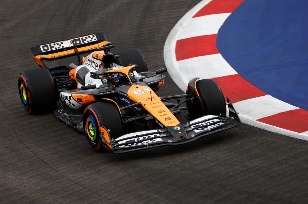 Oscar Piastri, McLaren MCL38