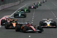 Leclerc fue víctima de un problema de motor durante la carrera en Bakú