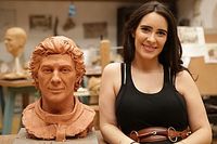 Papa Francisco receber&aacute; escultura de Ayrton Senna no Vaticano