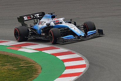 GALERÍA: el Williams FW42 por fin salió a la pista en Barcelona