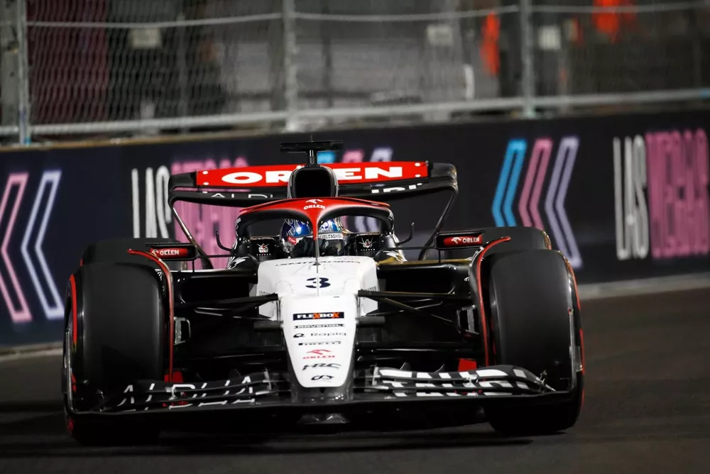 Daniel Ricciardo, AlphaTauri AT04