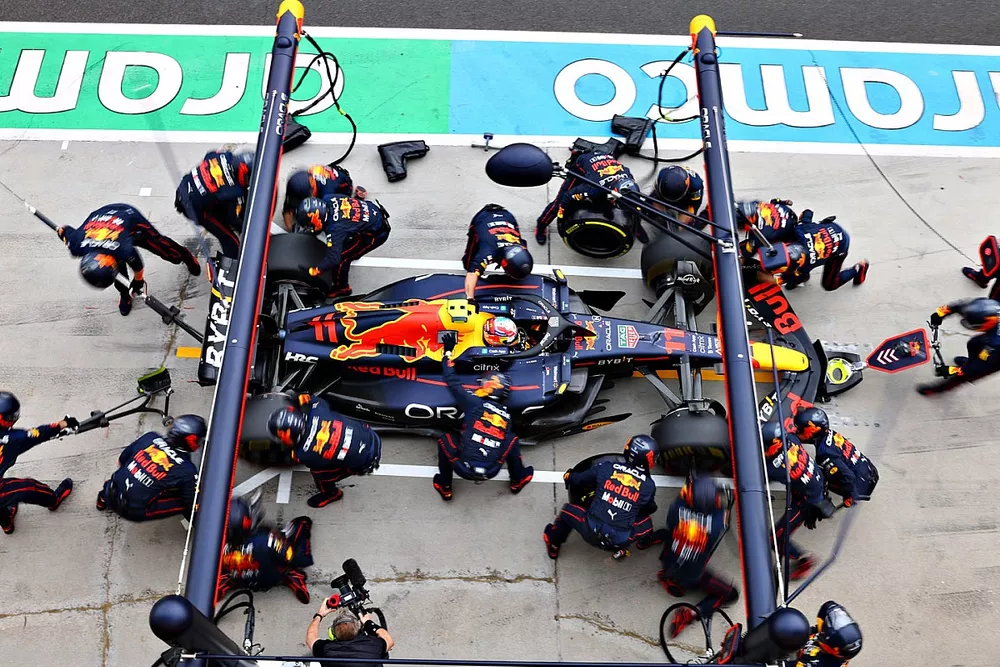 Sergio Perez, Red Bull Racing RB18