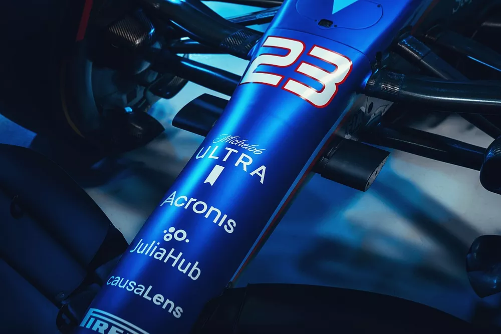 Williams FW45 livery detail