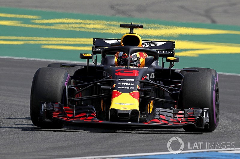 German GP: Ricciardo outpaces Hamilton by 0.004s in FP1