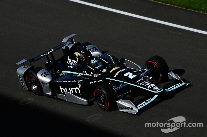 Josef Newgarden perplexe après son crash en essais