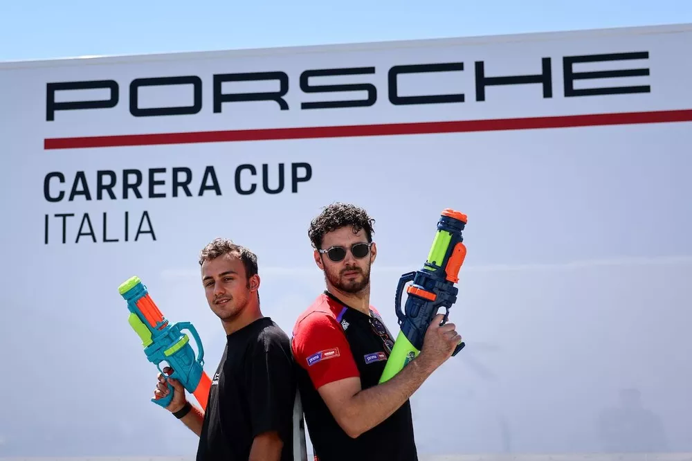 Bertuca e Quaresmini in un momento di pausa nel paddock di Vallelunga