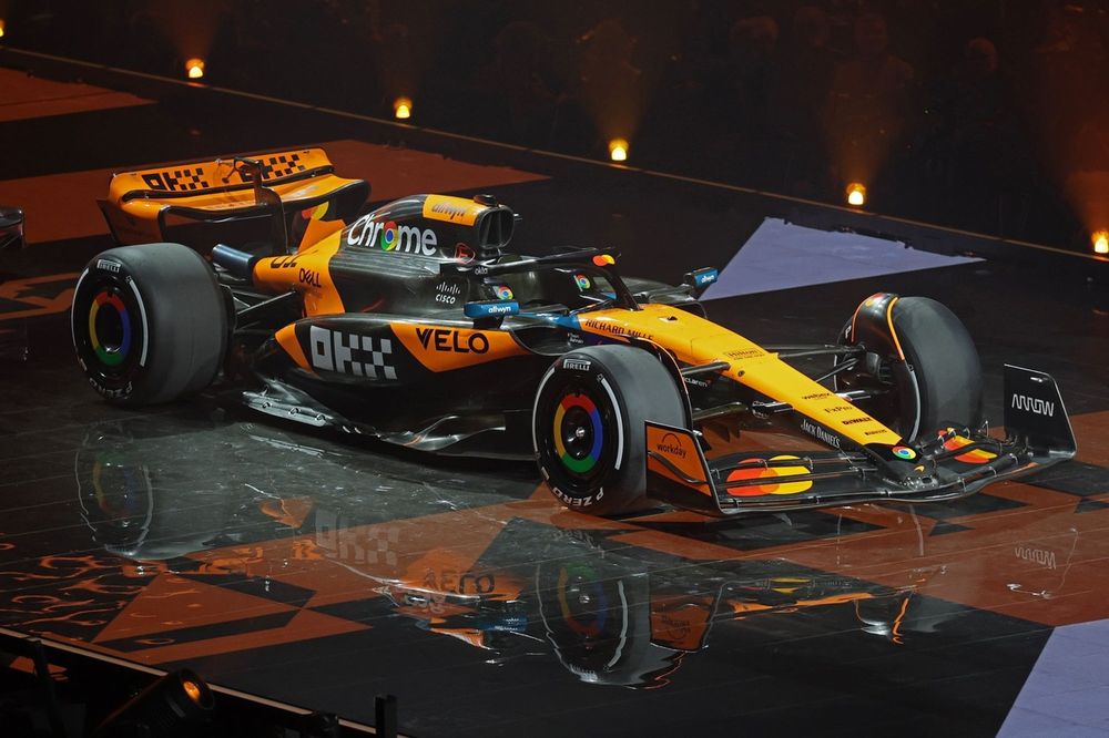 McLaren MCL39