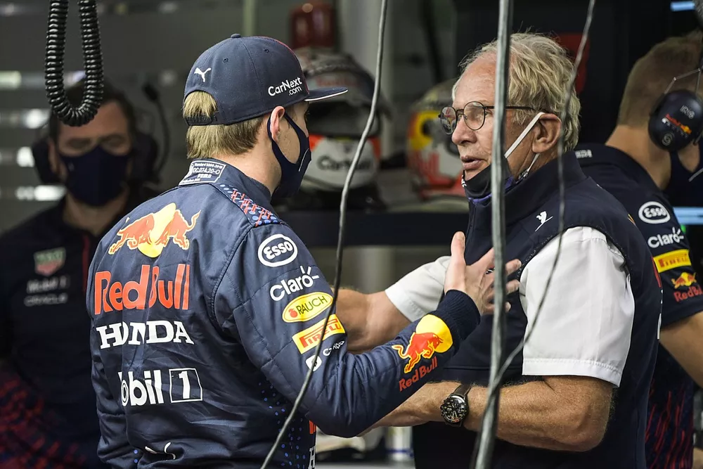 Max Verstappen, Red Bull Racing, avec Helmut Marko, consultant, Red Bull Racing