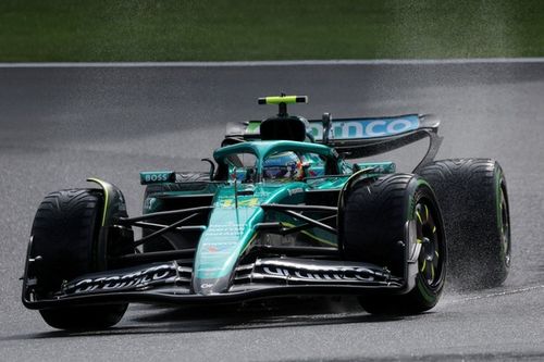 Alonso opina sobre la F1 y la lluvia y propone una peculiar solución