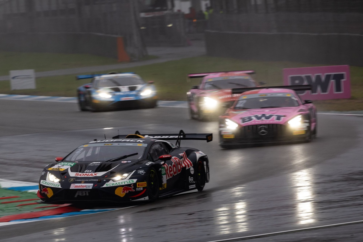 This is how much it costs to race a full DTM season