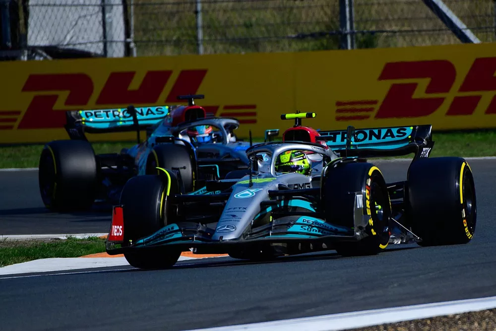 Lewis Hamilton, Mercedes W13