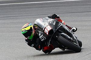 Aprilia cambia a Smith por Savadori para las tres últimas carreras