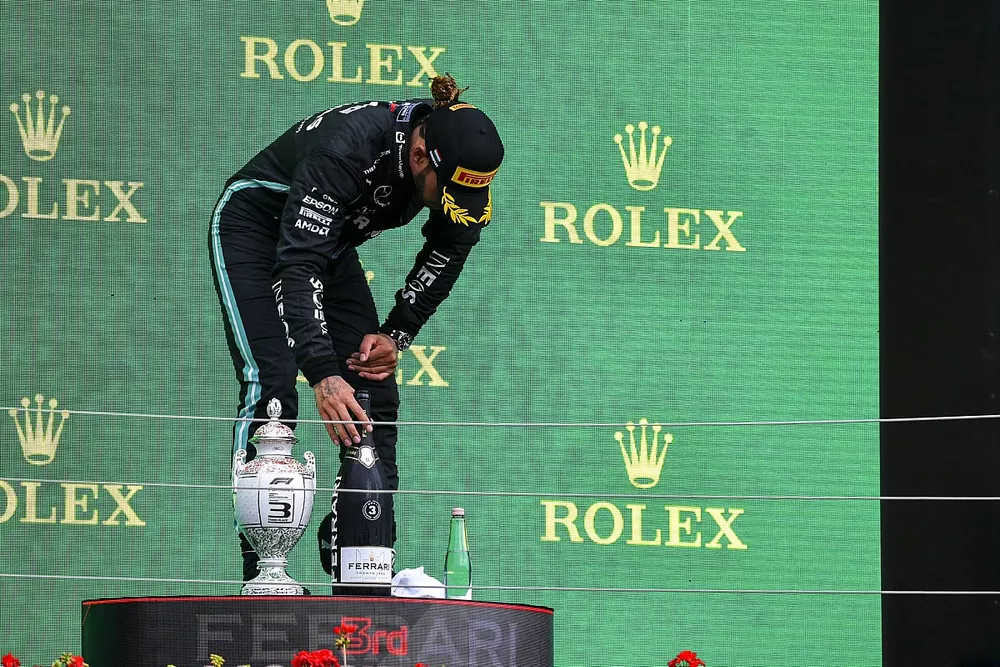 Podio: tercer lugar Lewis Hamilton, Mercedes