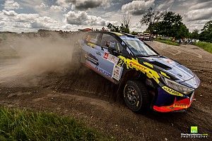 Solans i Marczyk na r&oacute;wni