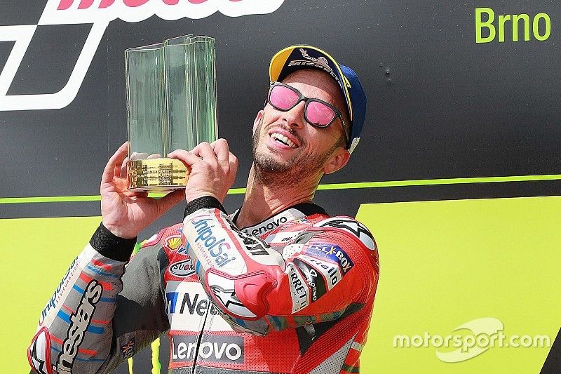 Podio: il vincitore della gara Andrea Dovizioso, Ducati Team