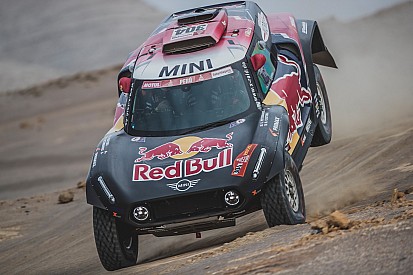 Peterhansel out of Dakar 2019 in penultimate stage