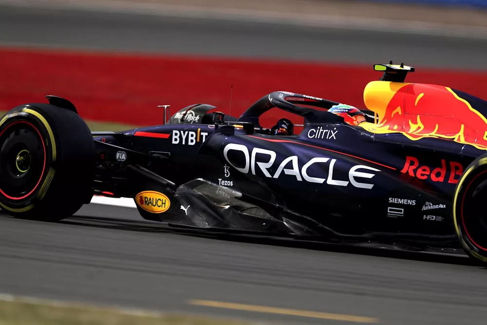 Sergio Perez, Red Bull Racing RB18