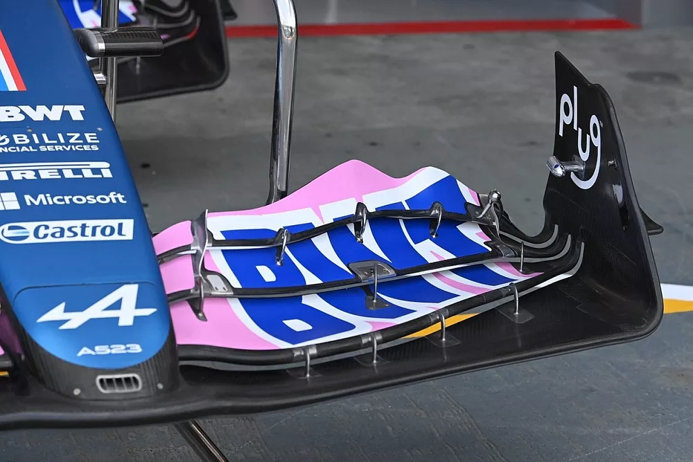 Alpine A523 detalle del aler&oacute;n delantero y endplate