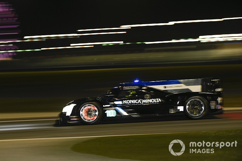 Alonso y Montoya pelean por la victoria después de seis horas