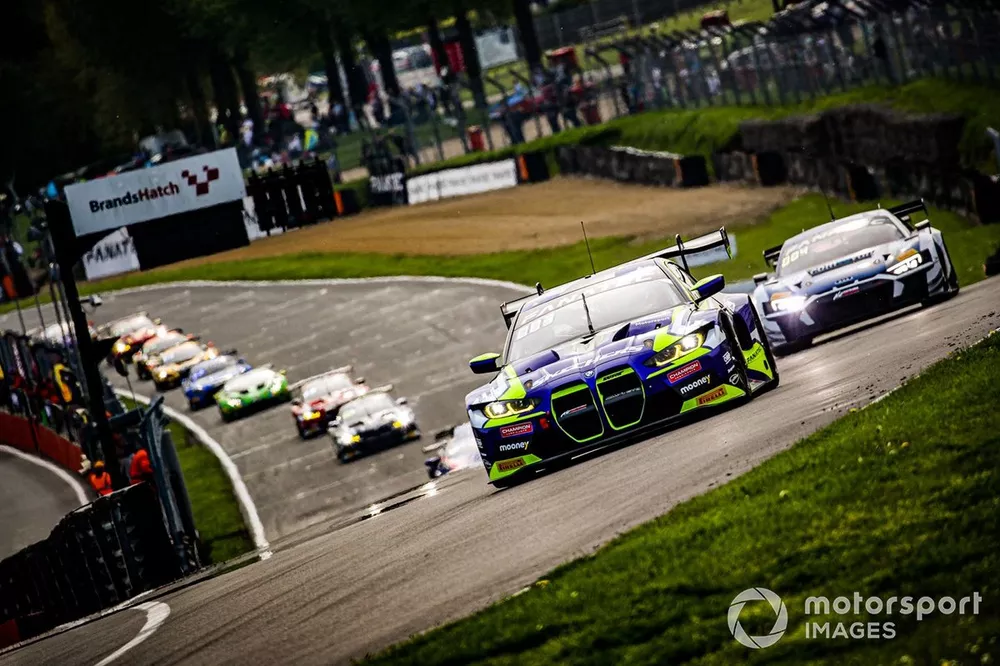#46 Team WRT, BMW M4 GT3: Valentino Rossi, Maxime Martin 