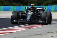 Mercedes zerka na innych