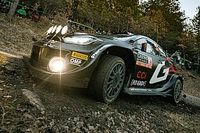 Evans pierwszym liderem