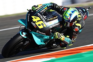 MotoGP】レジェンド、バレンティーノ・ロッシの『46』が永久欠番入り