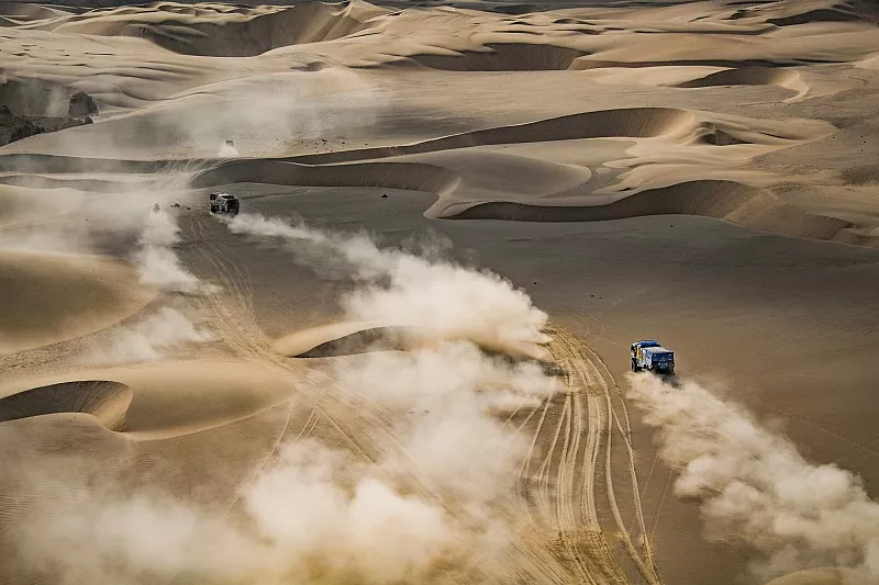 #518 Team Kamaz Master: Andrey Karginov, Igor Leonov, Andrey Mokeev