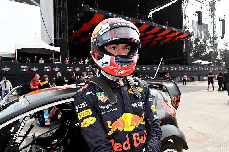 Gasly is megmutatta a 2019-es sisakját: Bianchira is emlékezik vele