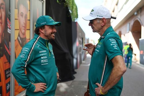 Alonso ve "l&oacute;gico" que Adrian Newey sea el jefe de equipo de Aston Martin F1