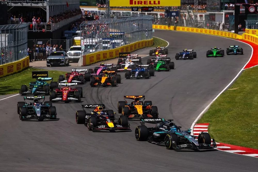 The race start