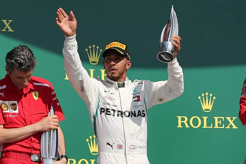 Lewis Hamilton, Mercedes-AMG F1 W09 on the podium