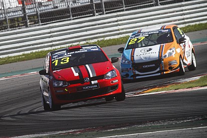 РСКГ на Moscow Raceway: лидер уходит в отрыв