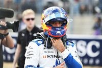 Sainz espera caos en la salida: "Ma&ntilde;ana los coches parar&aacute;n peor en la curva 1"