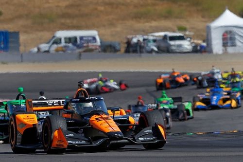 Brown: Arrow McLaren necesita "más consistencia" para desafiar a Penske y Ganassi