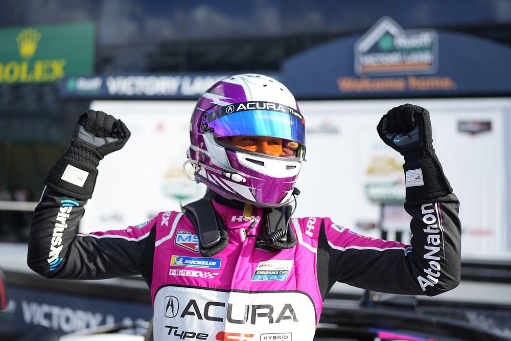 Pole sitter #60 Meyer Shank Racing w/ Curb Agajanian Acura ARX-06: Tom Blomqvist