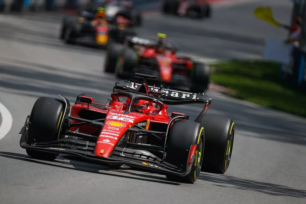 Charles Leclerc, Ferrari SF-23, Carlos Sainz, Ferrari SF-23