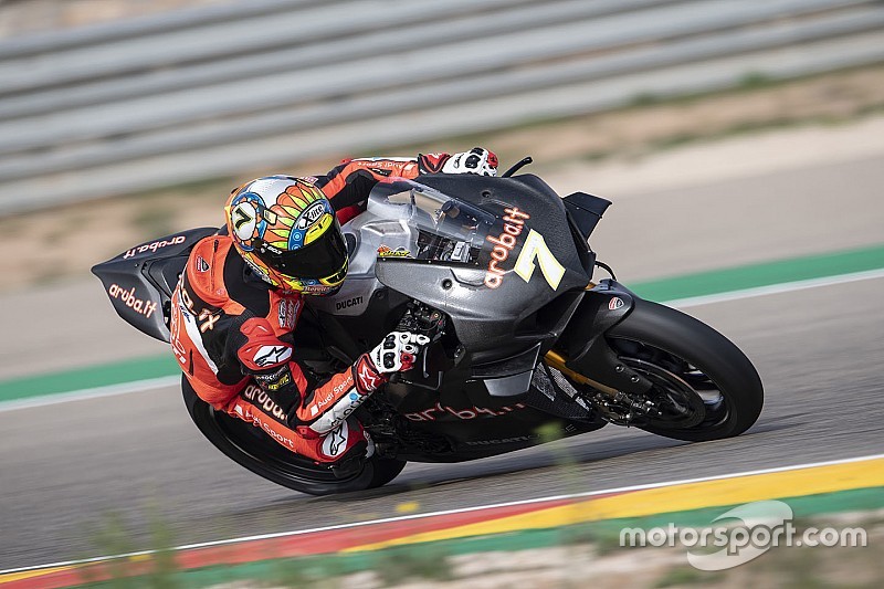 Davies subito entusiasta della Panigale V4: