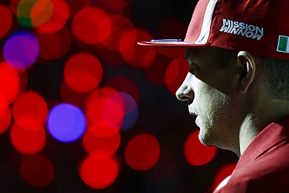 Tanti auguri Kimi: Raikkonen a 39 anni è il "nonno" dell'attuale F1