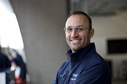 Video: Pro racer Guy Cosmo tries NASCAR Heat 3
