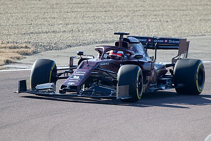 Alfa Romeo, yeni ön kanadıyla "devrim" yaptı