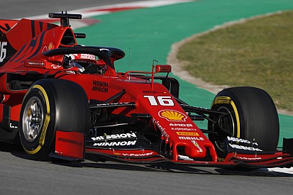 Test F1 Barcellona, Giorno 3: la Ferrari cambia programma. Leclerc gira tutto il giorno!