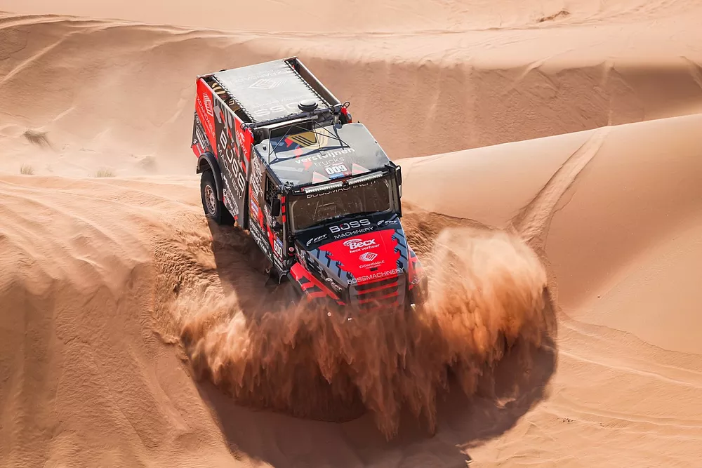 #600 Boss Machinery Team de Rooy: Janus van Kasteren, Darek Rodewald, Marcel Snijdes