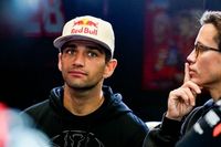 Jorge Mart&iacute;n admite que es f&aacute;cil perderse con la fama y el dinero de un campeonato