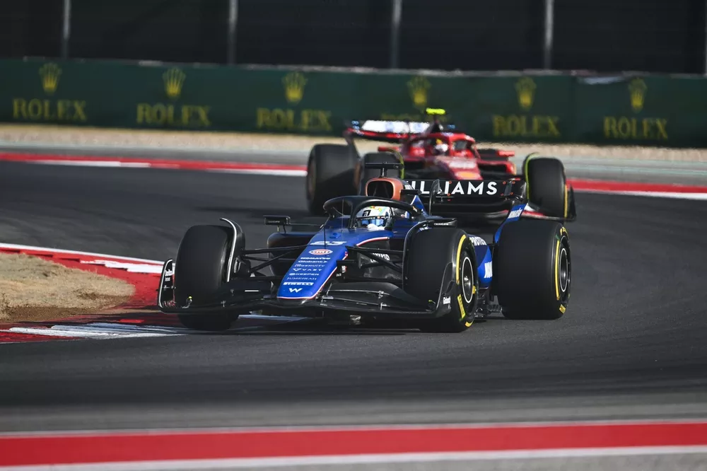 Alex Albon, Williams FW46, leads Carlos Sainz, Ferrari SF-24