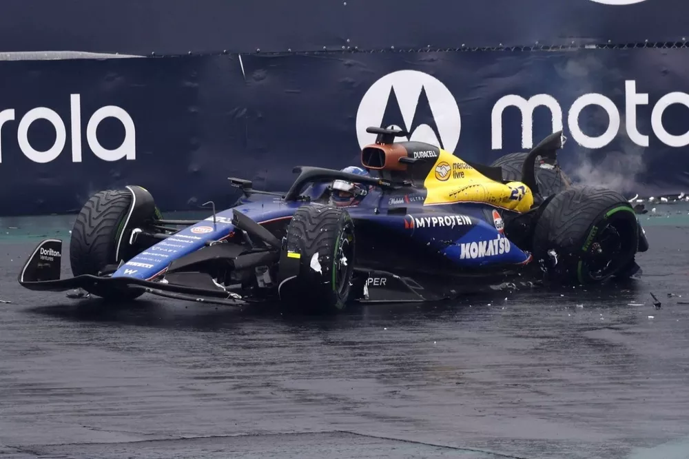 L'accident d'Alex Albon, Williams FW46 