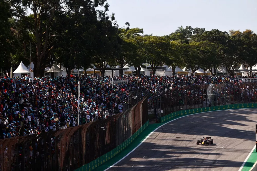 Max Verstappen, Red Bull Racing RB19 